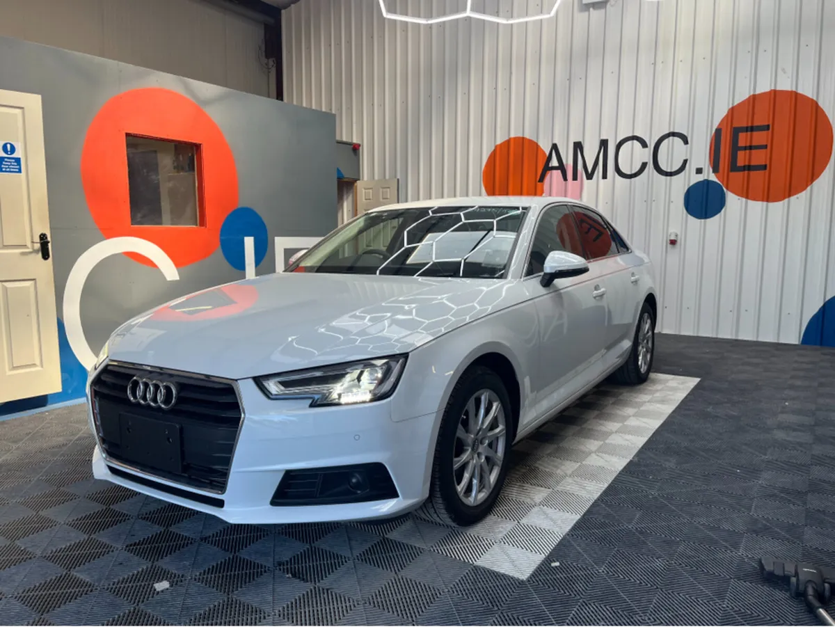 Audi A4 2.0 TFSI / 76k KMs / REVERSE CAMERA , ADAP - Image 3