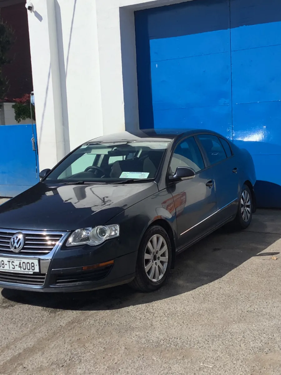 Volkswagen Passat 2008 TDI - Image 2