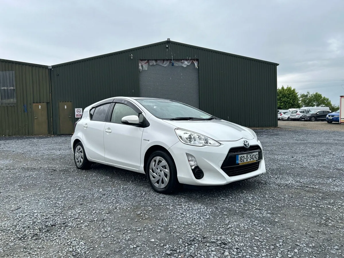 2016 Toyota aqua automatic - Image 1