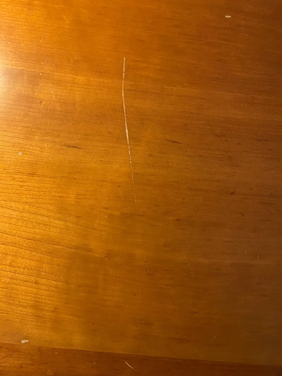 Dining table - Image 4