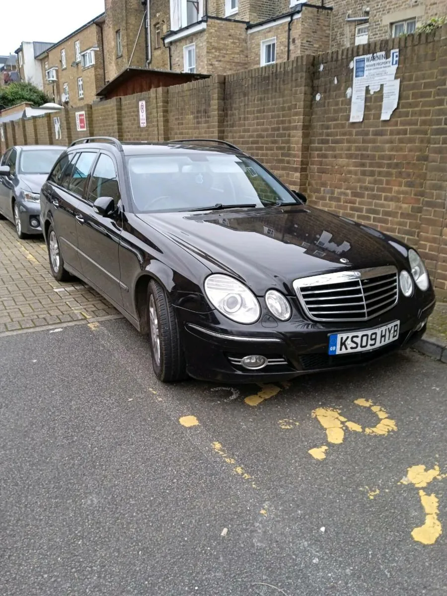 09 Mercedes e220 cdi Estate - Image 1