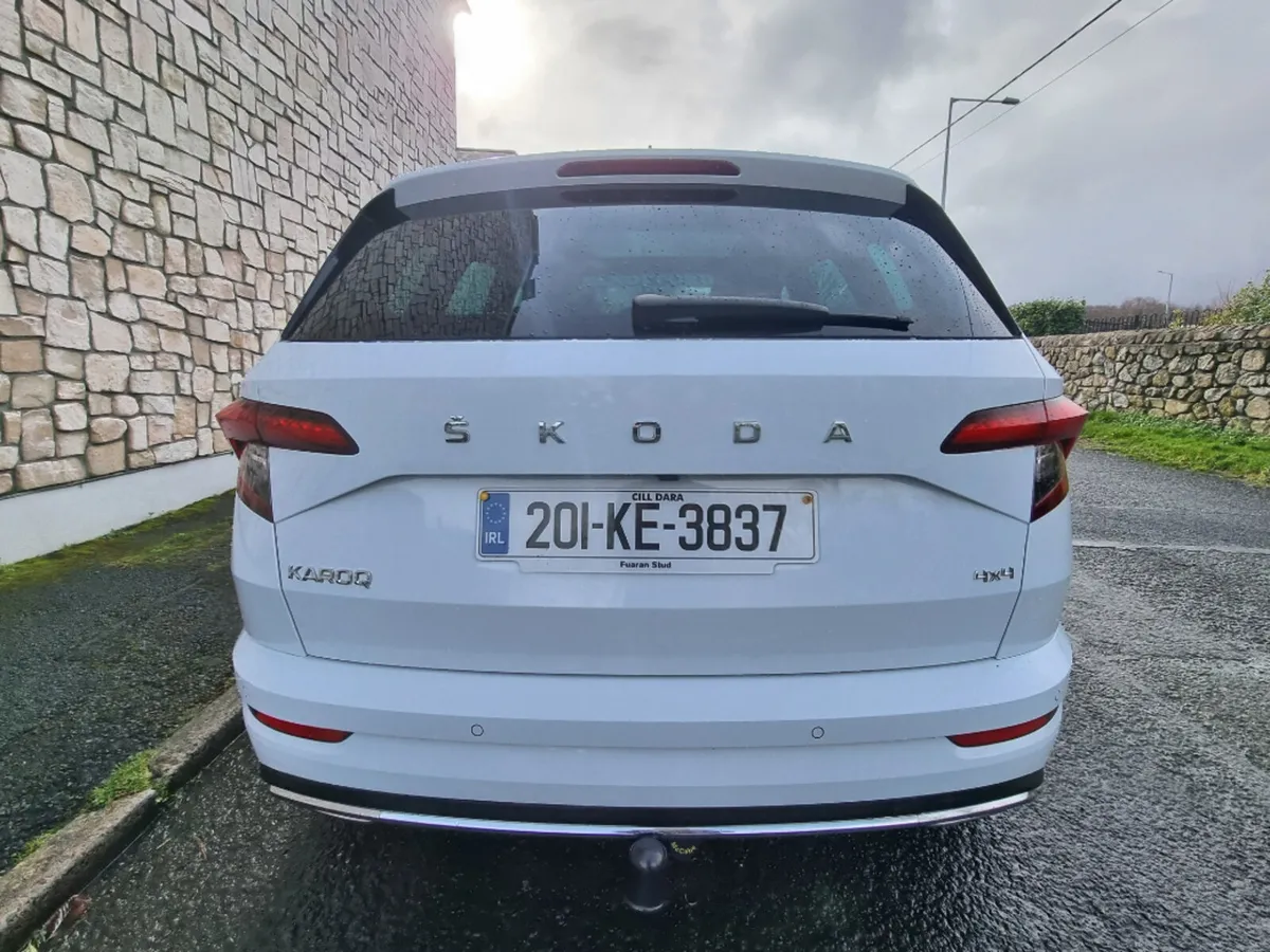 Skoda Karoq 2 0 TDI Sportline SCR 4X4 - Image 4