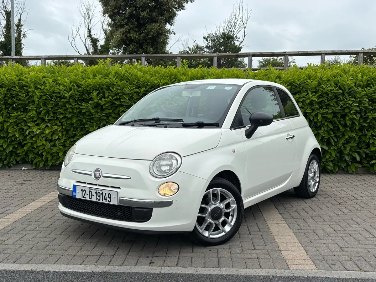 Fiat 500 1.2 Petrol POP Manual APPLE CARPLAY - Image 2