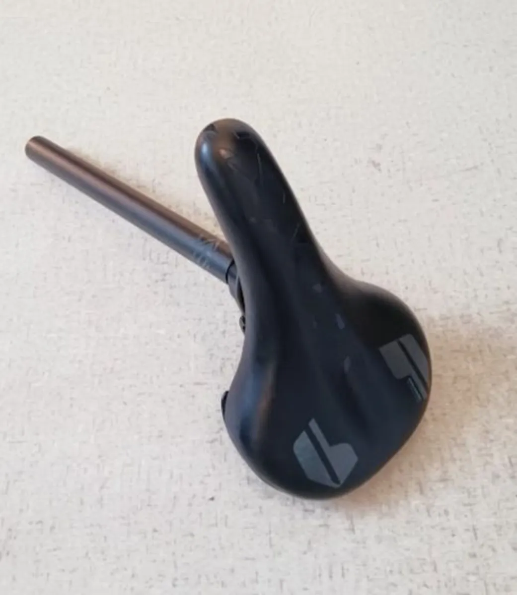 Carrera Mountain Bike Saddle as new - Image 1
