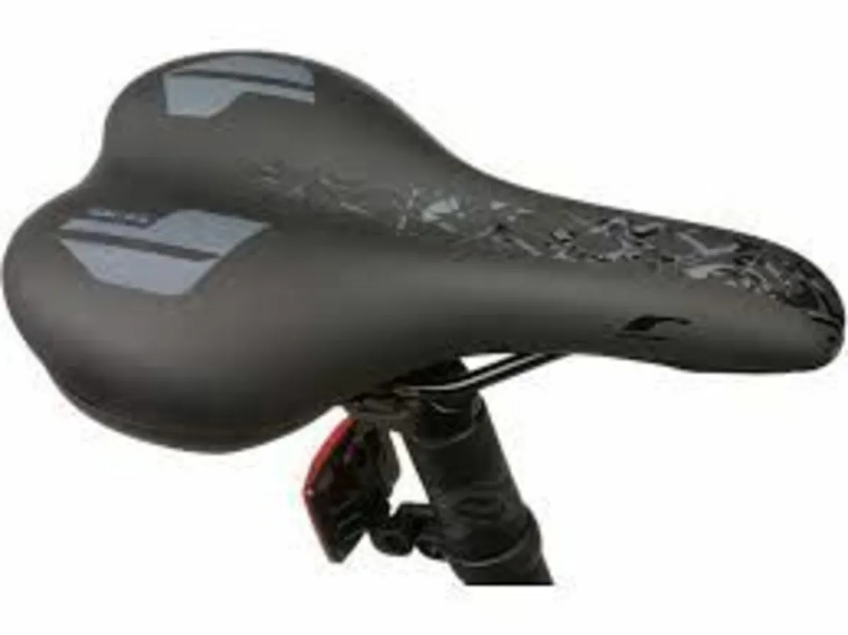 Carrera Mountain Bike Saddle as new - Image 2