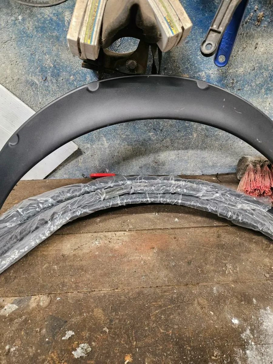 Wheel arches - Image 1