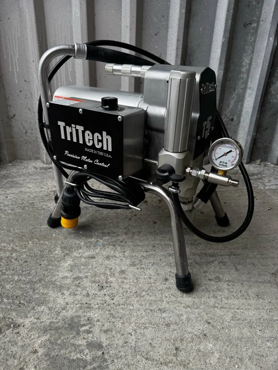 Airless paint sprayer TriTech T5, 110v - Image 1