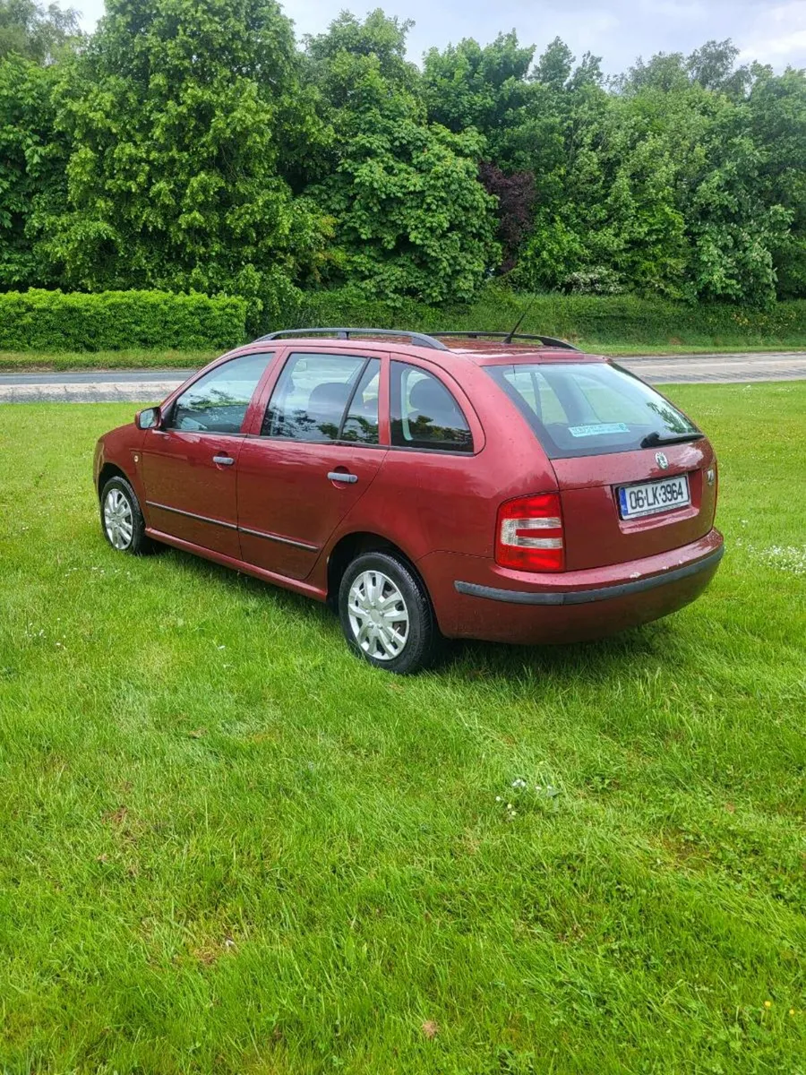 CHEAP SKODA FABIA ESTATE AUTOMATIC 1OWNER FREE TAX - Image 2