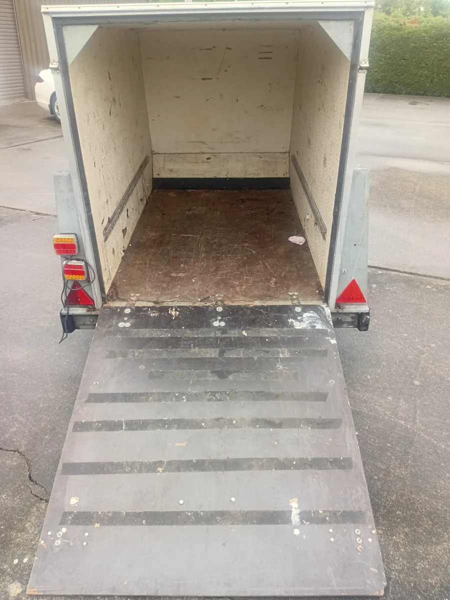 Car Trailer - Image 2