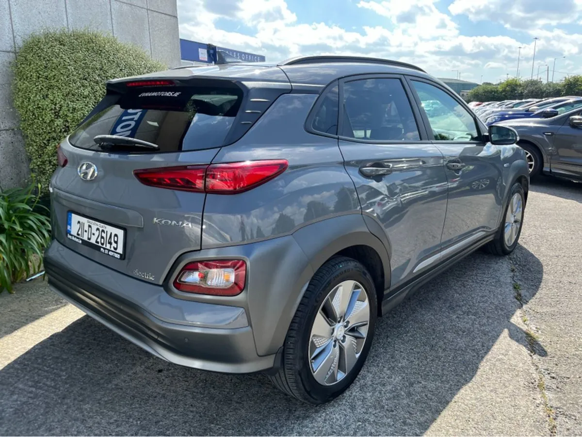 Hyundai Kona Kauai EV Premium 64kwh //high Spec// - Image 4