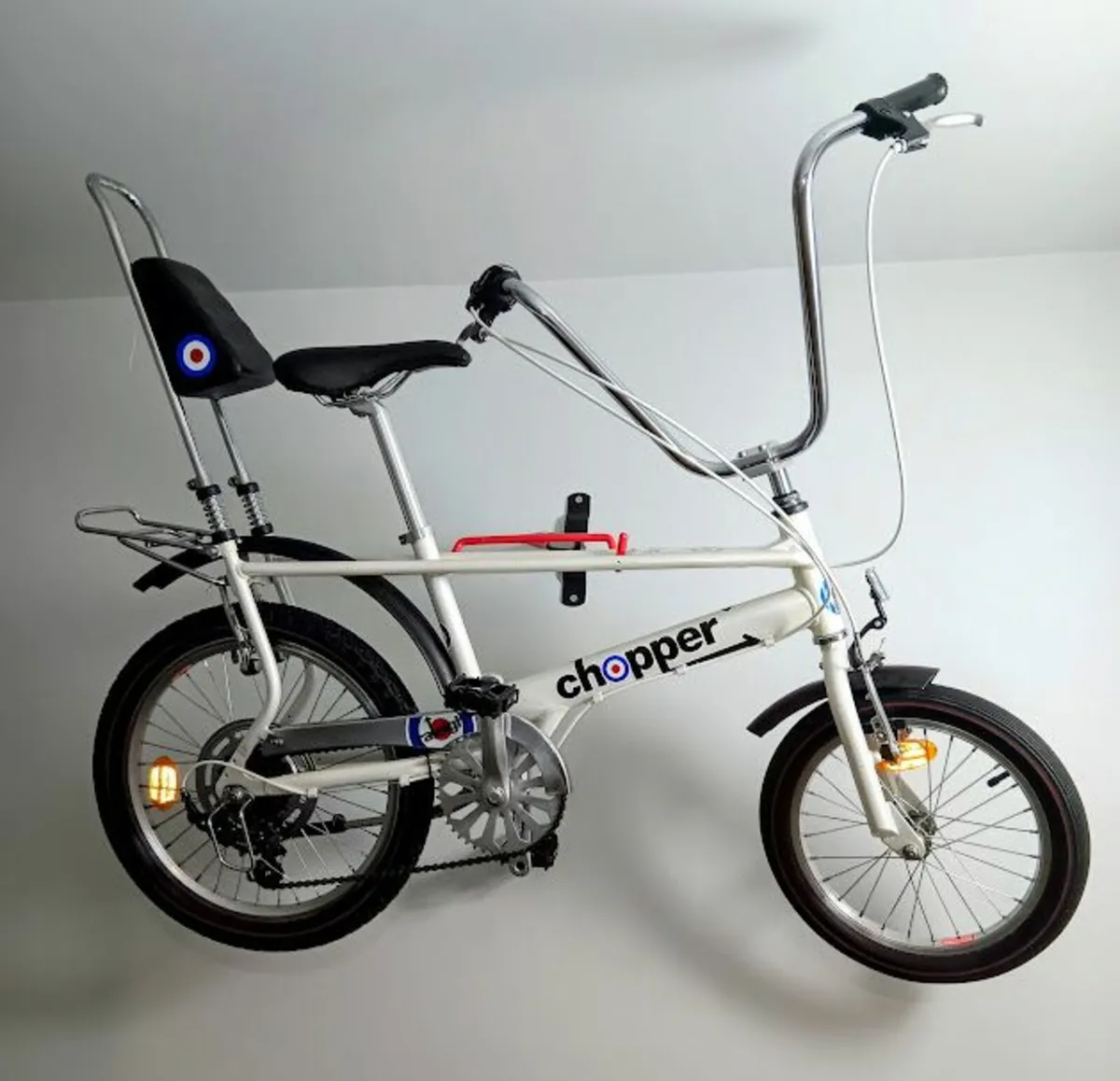 Raleigh Chopper bike in nearly new condition - Image 3