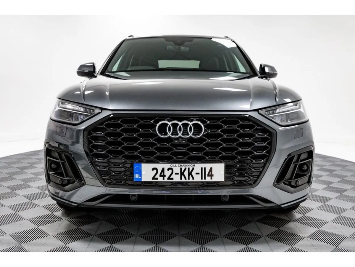 Audi Q5 S Line Sportback 35 2.0 Diesel Auto 165HP - Image 2