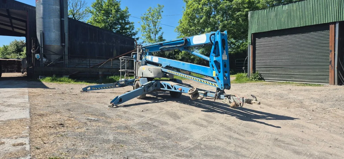 Genie Cherry picker - Image 4