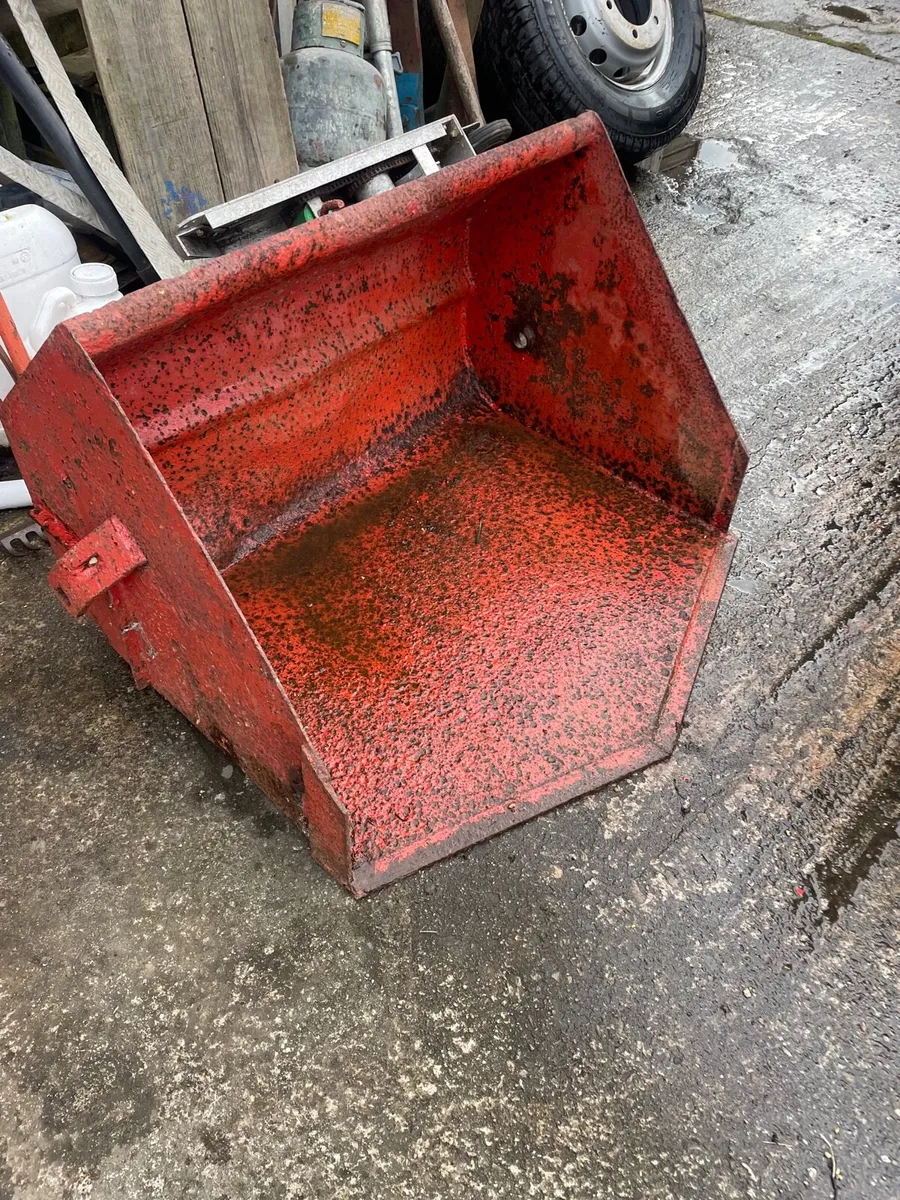 Original zetor 4712 tractor with quicky loader - Image 4