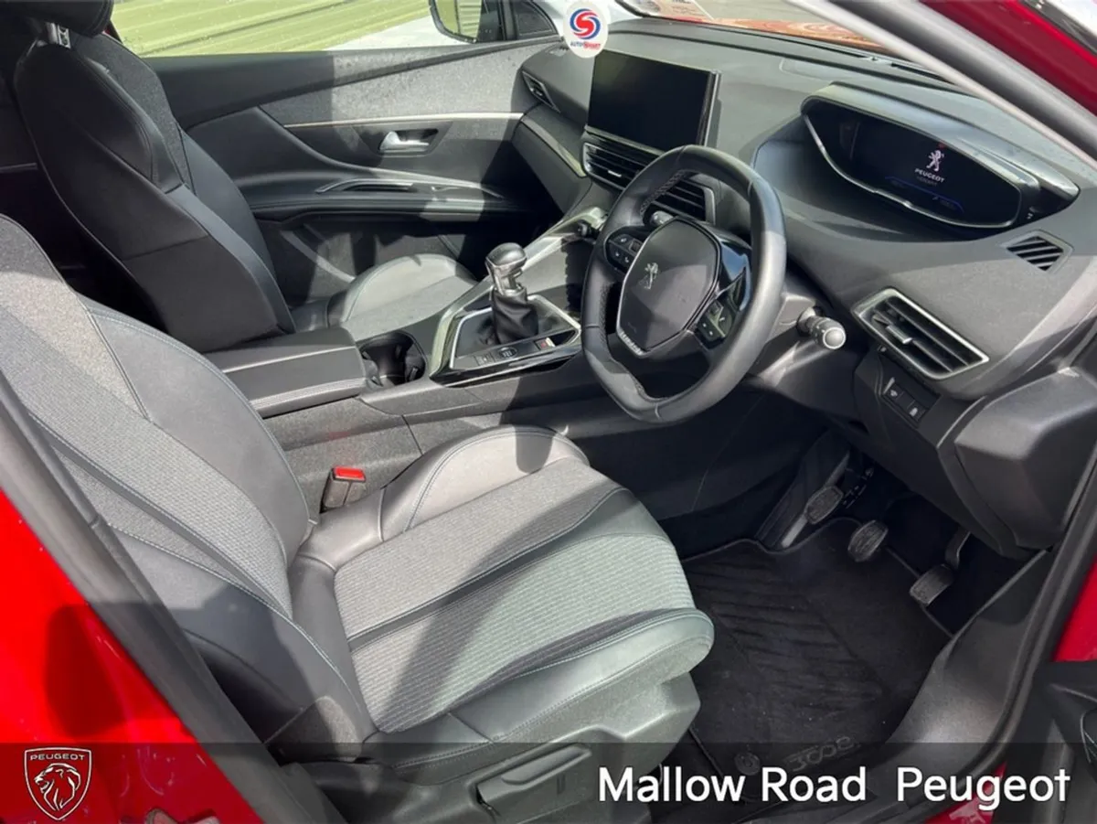 Peugeot 3008 FL Allure 1.2 130 6.3 4DR - Image 2