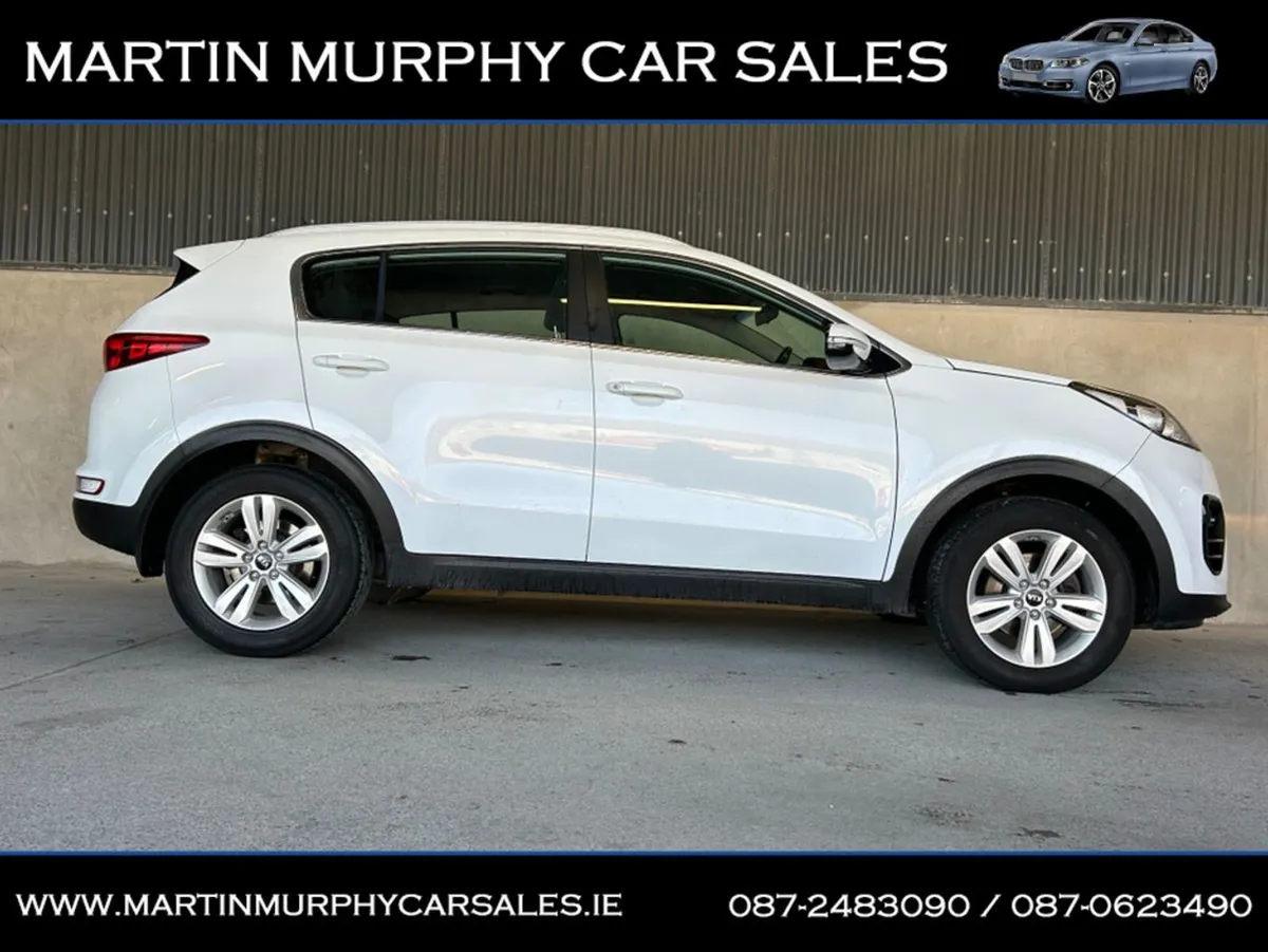 Kia Sportage LX 1.7 Diesel  low Kms - Image 2