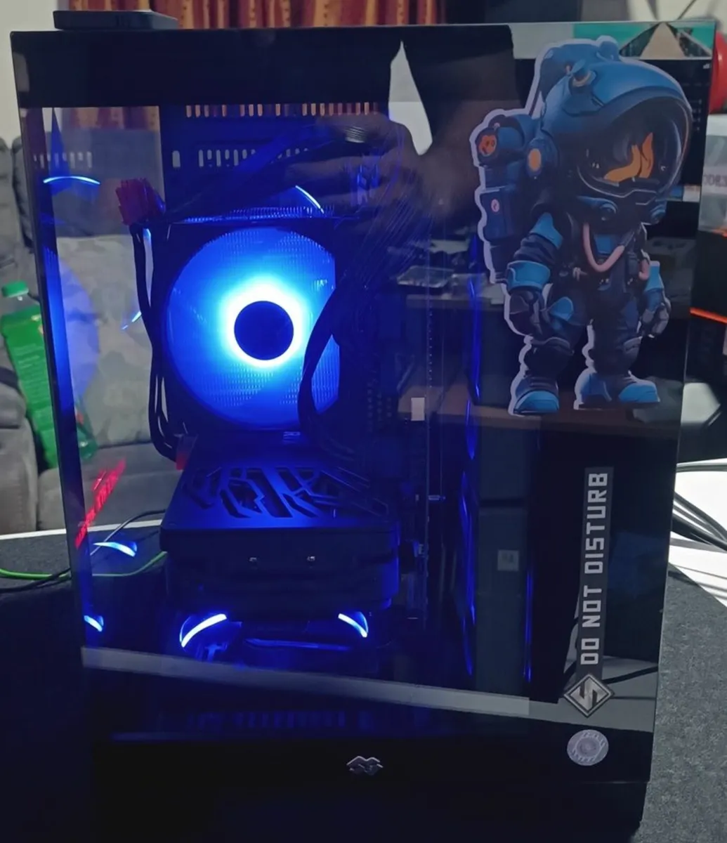 Cosmo Series i7 RTX Gaming PC - Image 3