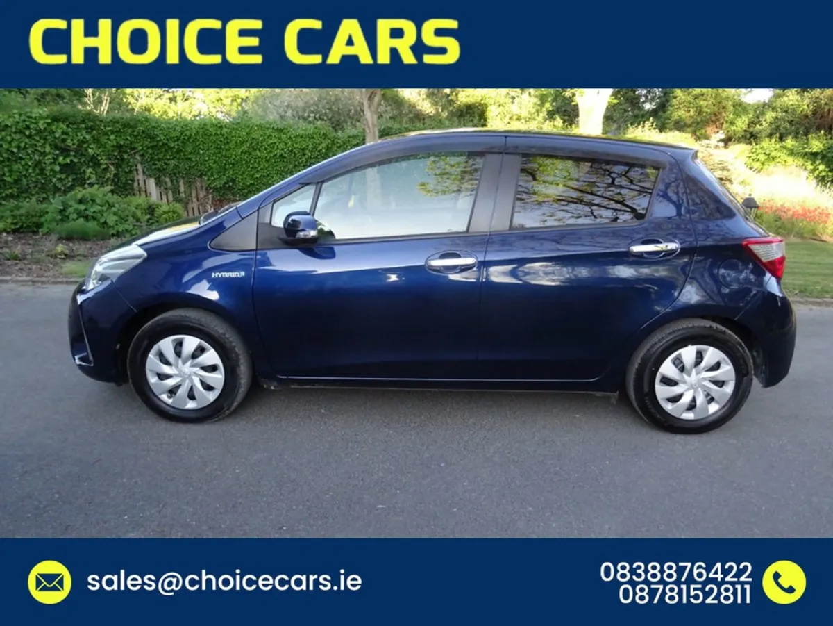 Toyota Yaris 1.5 Auto Hybrid Vitz - Image 3