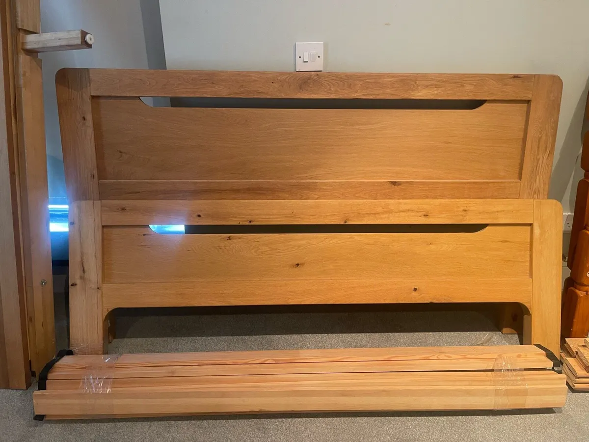 As New - Magnificent Solid Oak 4 Ft 6” Double Bed - Image 1