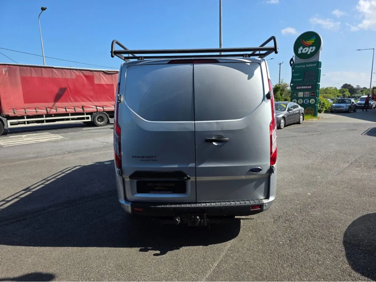 Ford Transit Custom 300L Trend 2.0 TD 170 M6 LWB - Image 3
