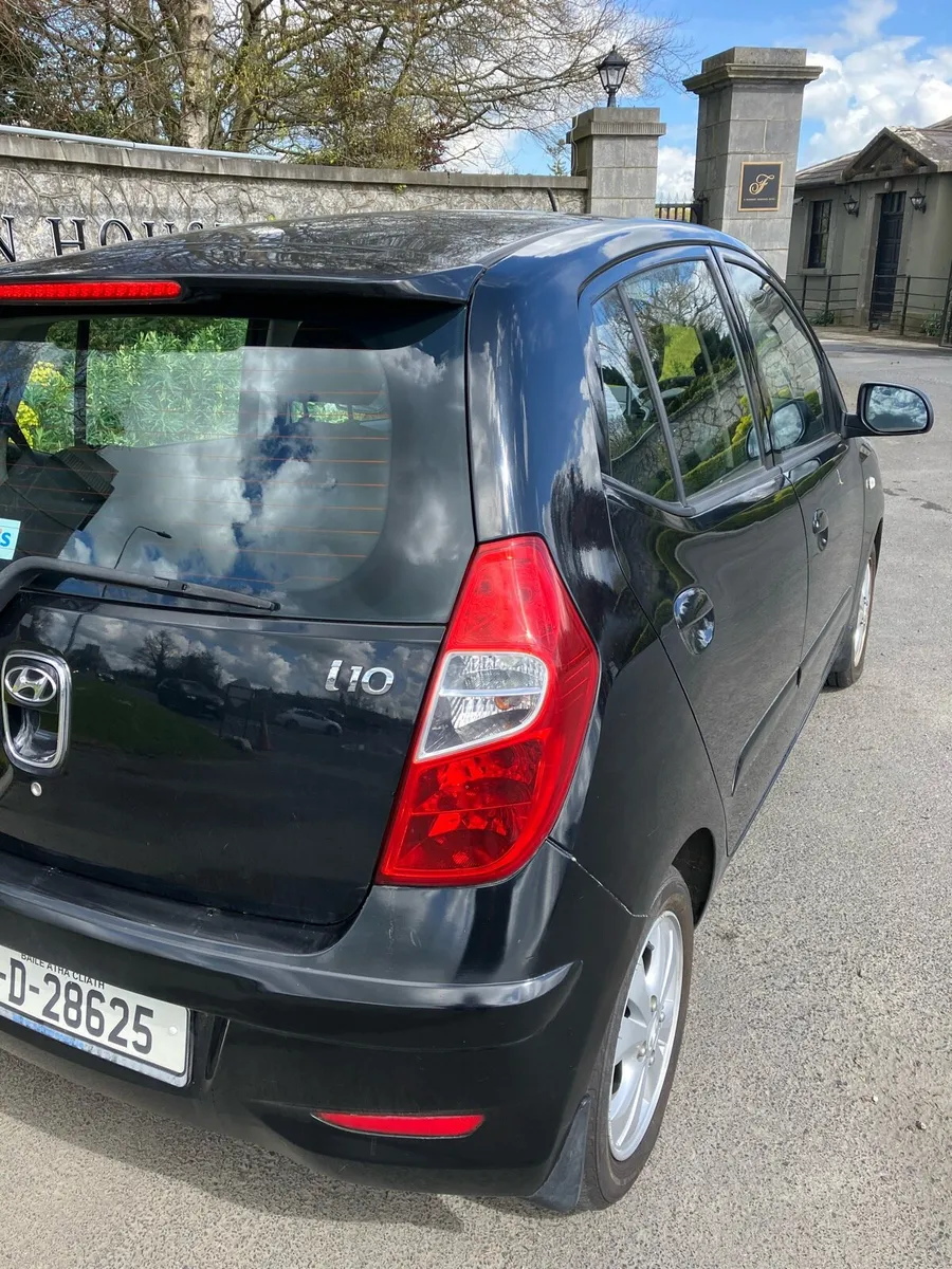 Hyundai i10 2011 - Image 3