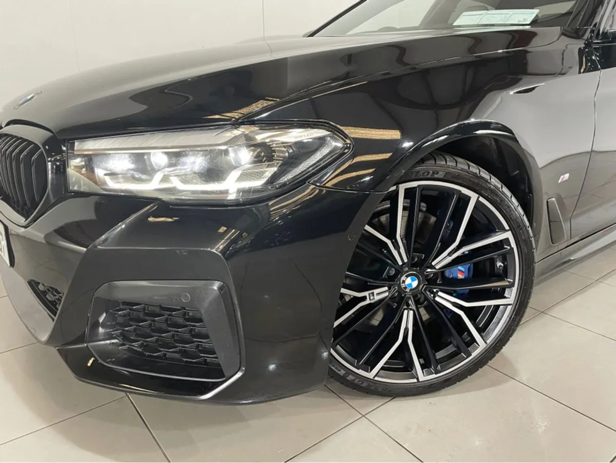 BMW 5 Series M Sport Diesel Auto Full BMW Service - Image 2