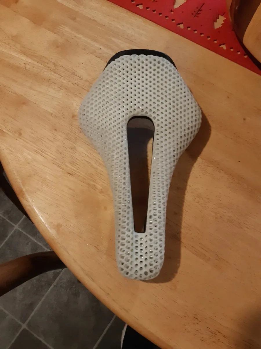 3D saddle - Image 2