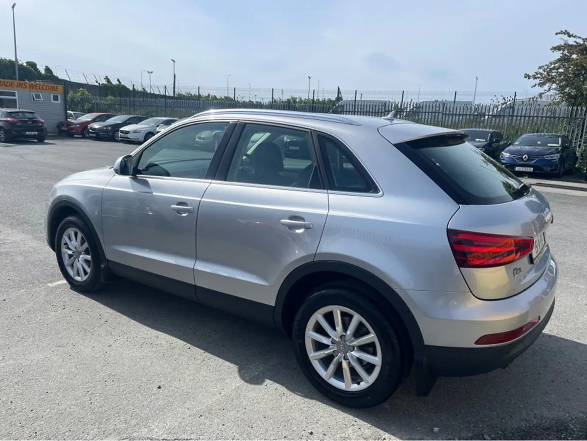 Audi Q3 2.0 TDI 140 SE 4DR - Image 4