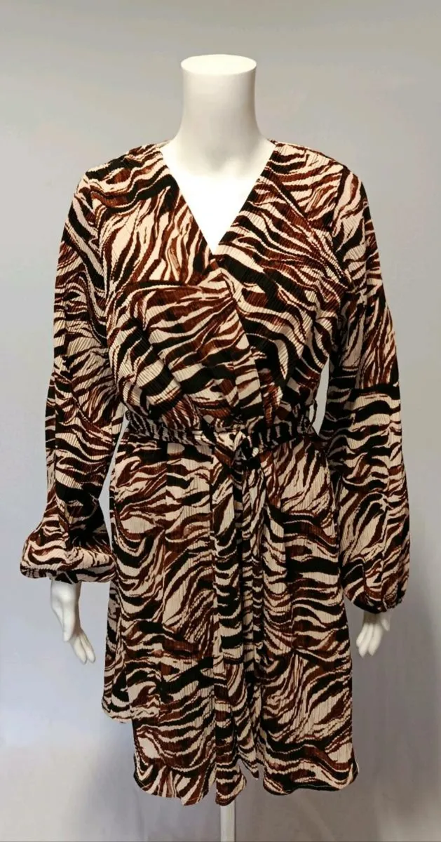 PAPILLONNE dress - Image 1