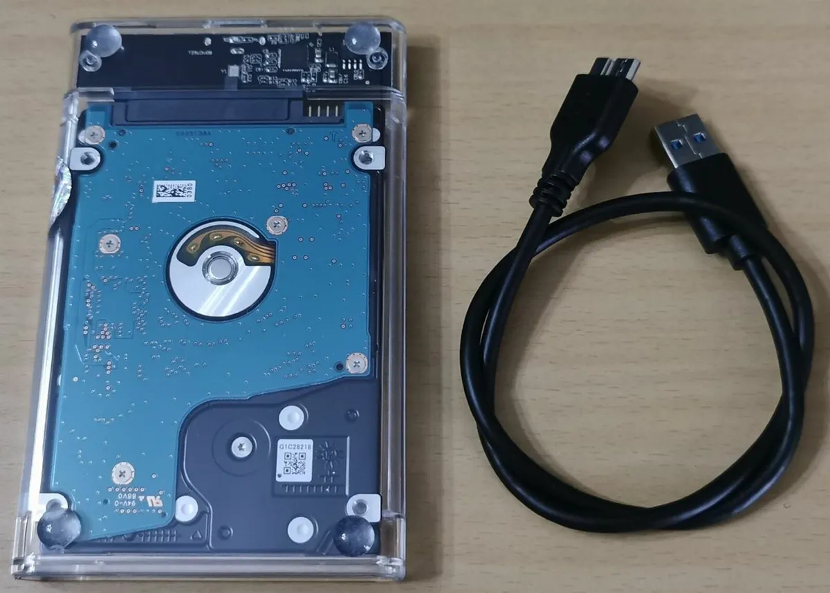 1 / 1 1TB External USB3.0 HDD - Image 2
