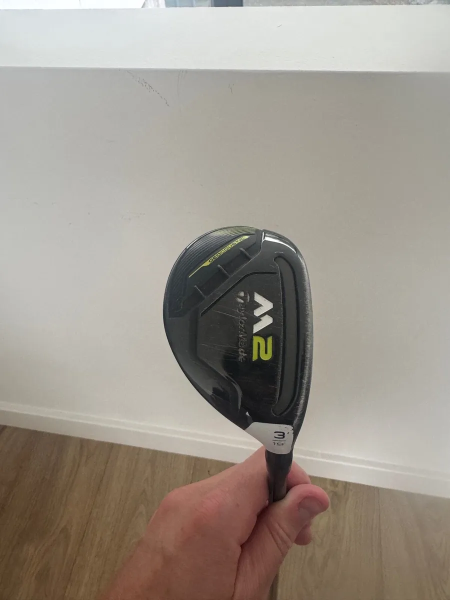 Taylormade m2 hybrid - Image 1