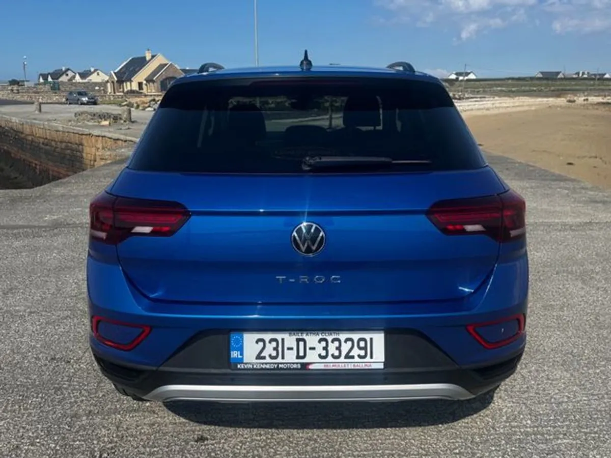 Volkswagen T-Roc Life 1.0 TSI M6F 110HP 5DR - Image 4