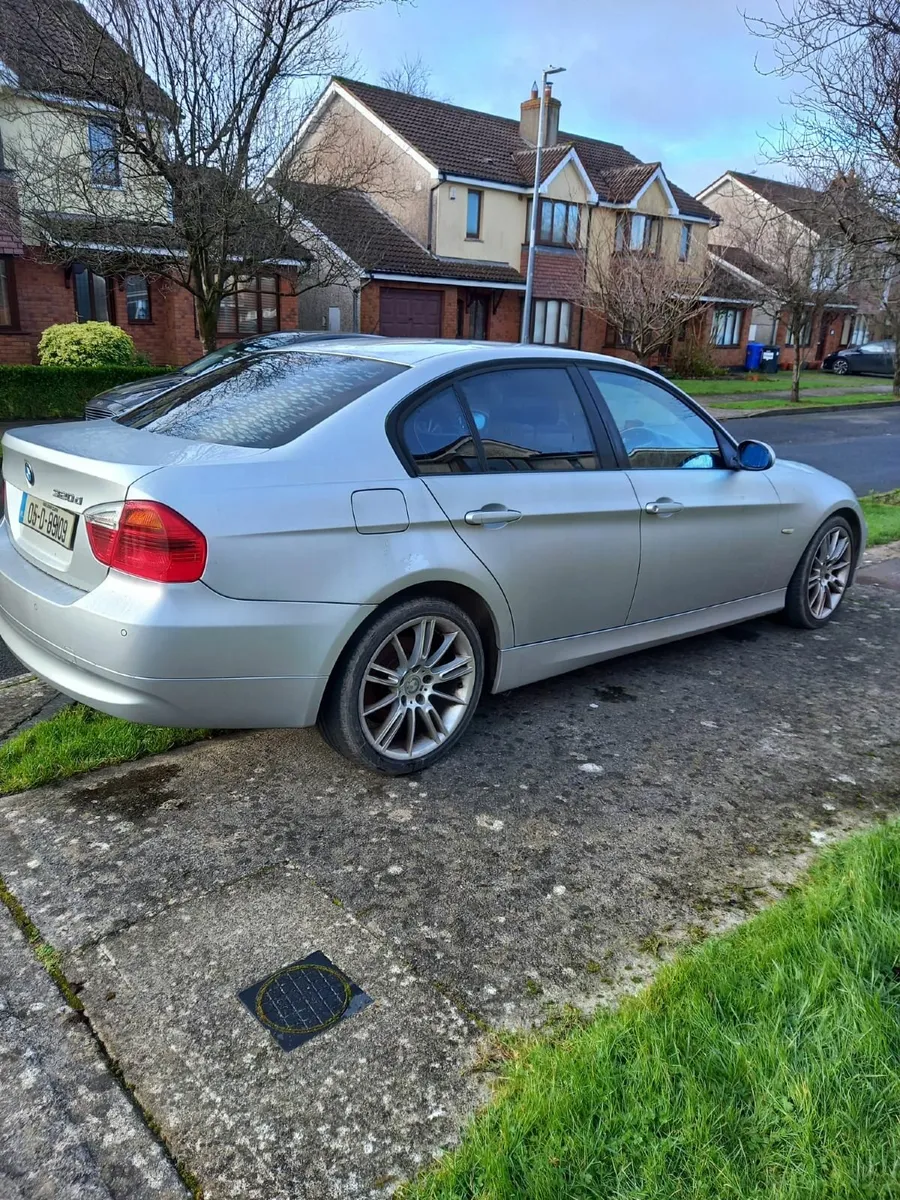BMW 3-Series 2005 - Image 3