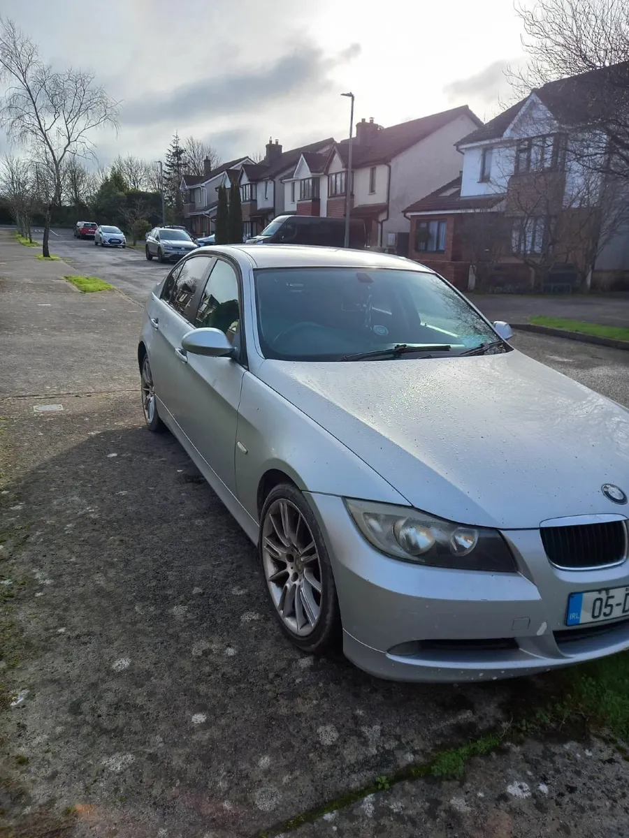 BMW 3-Series 2005 - Image 4