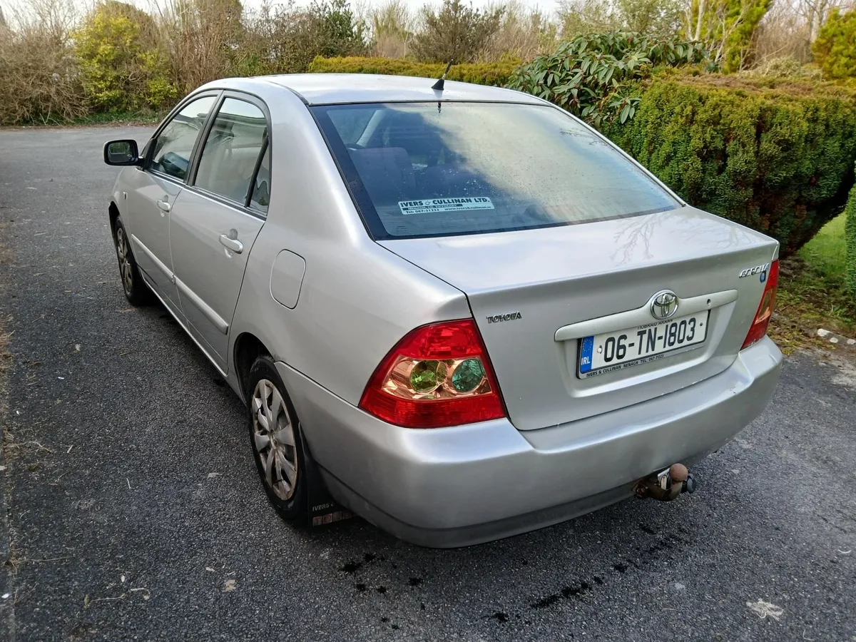Toyota Corolla 2006 - Image 2