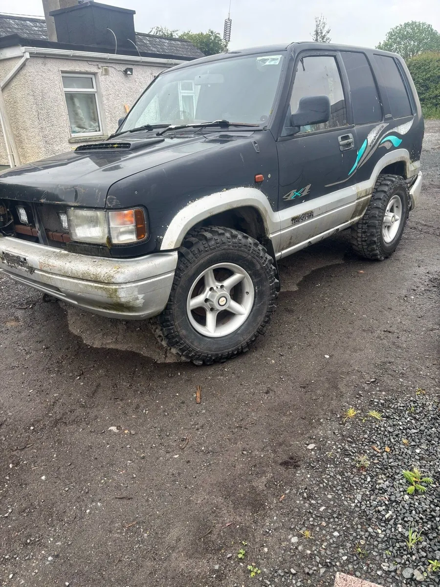 Isuzu trooper 3.1 - Image 2