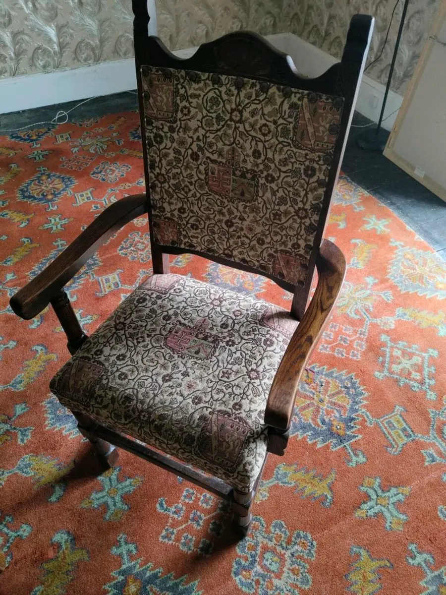 Cabinet, table chairs - Image 4