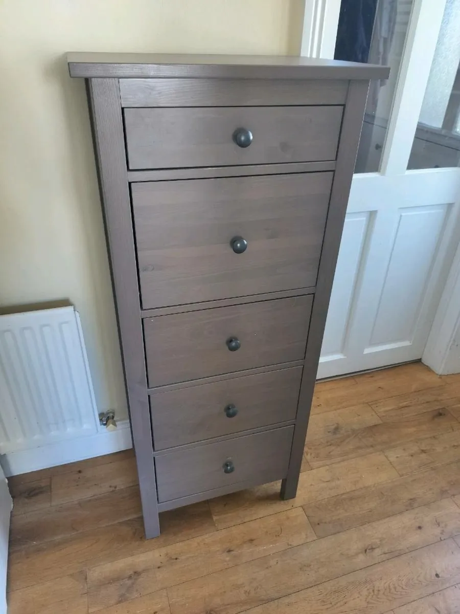 Chest of 5 drawers - Image 1