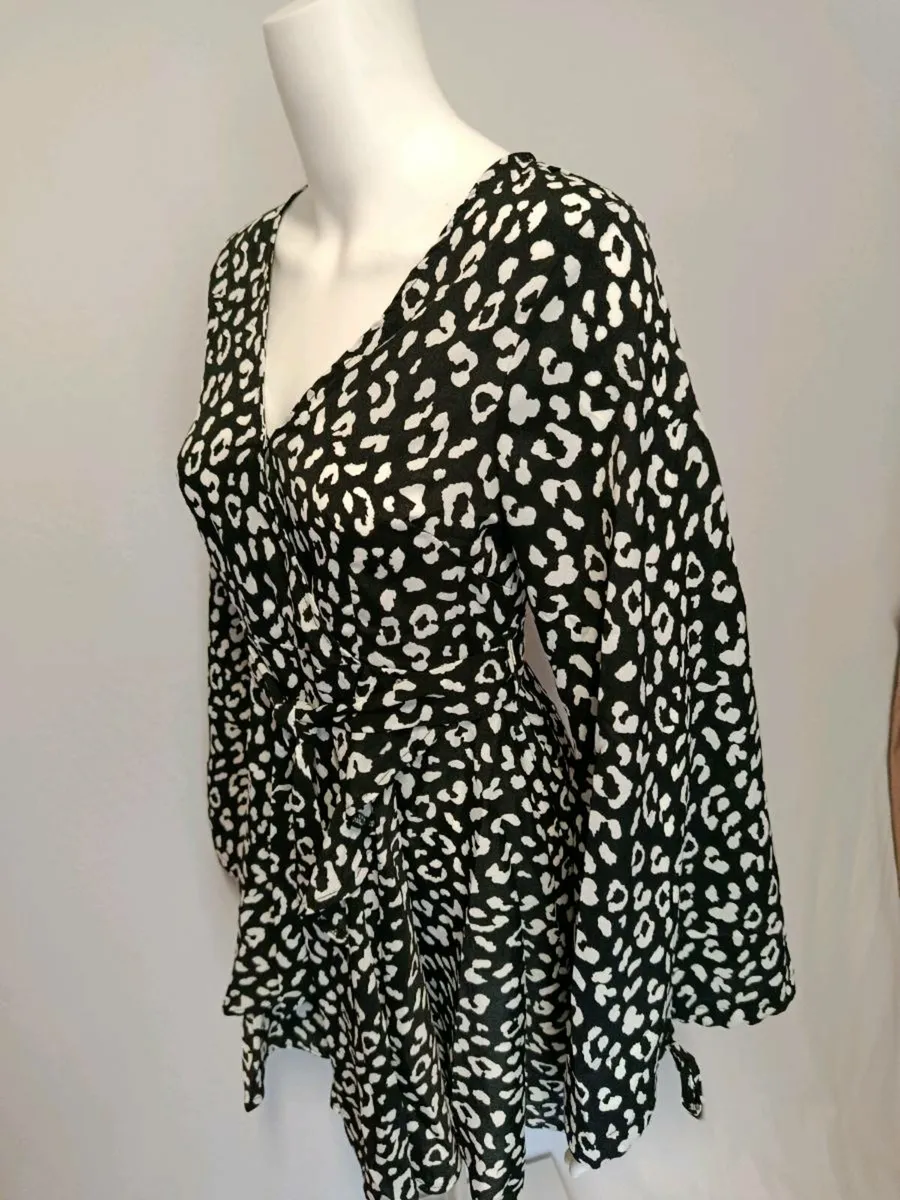Black/white dress - Image 3