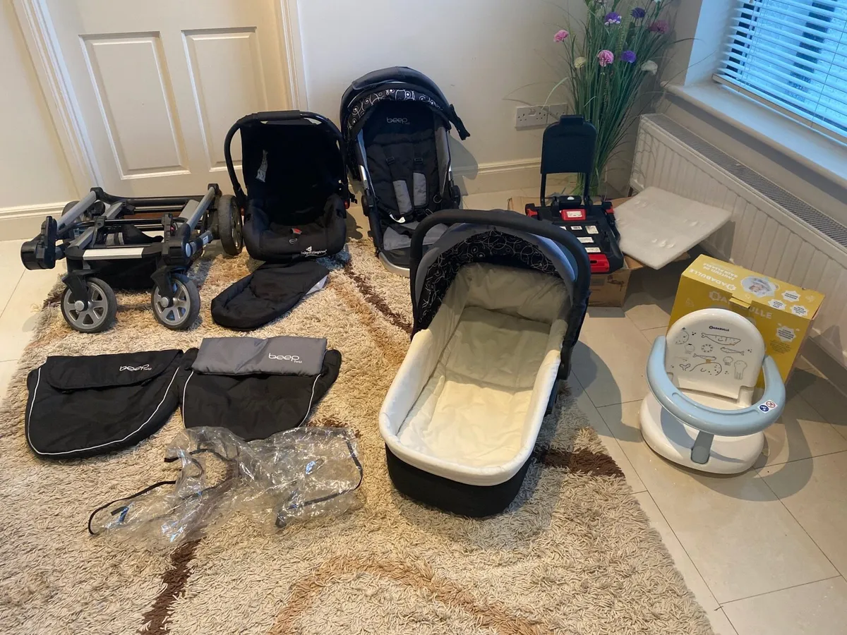 Baby Elegance travel system - Image 1