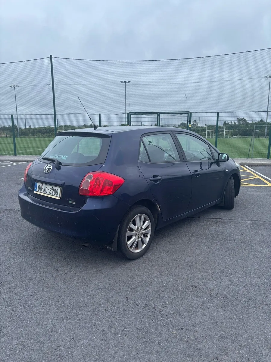 Toyota Auris - Image 2