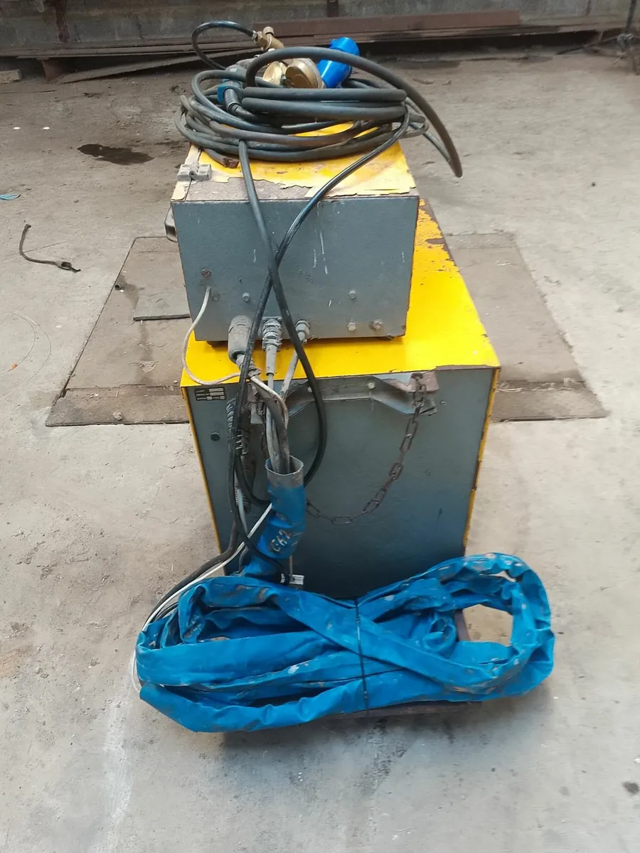 Welder - Image 2