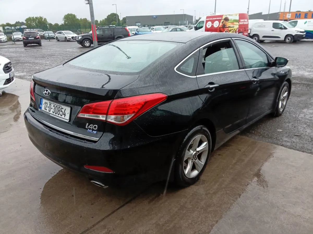 Hyundai i40 Executive 1685 - Image 4