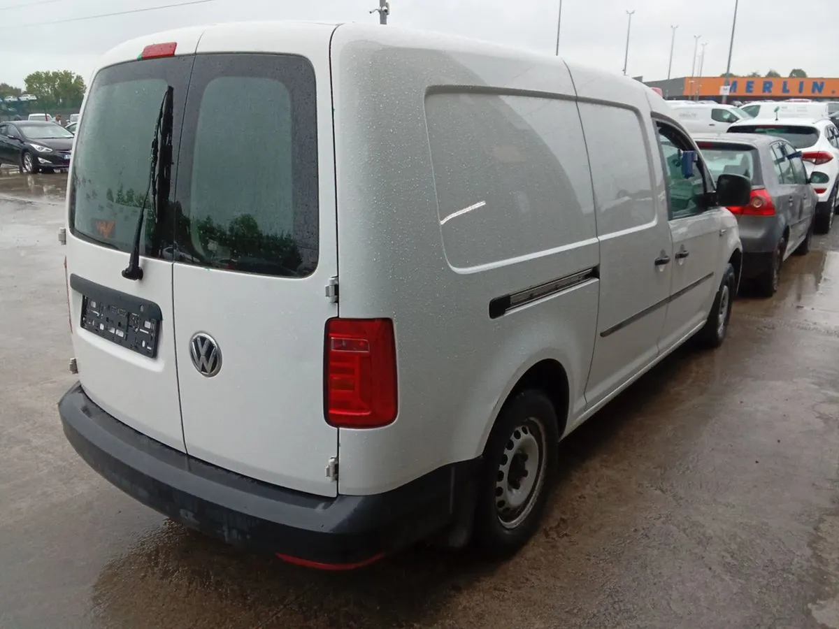 Volkswagen Caddy PVM TDI 102HP M5F 1968 - Image 4