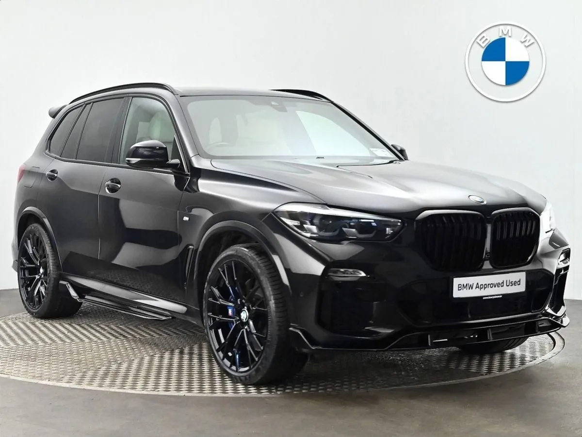BMW X5 Xdrive45e M Sport - Image 1