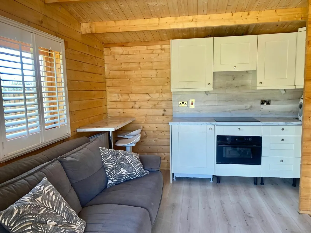 Log Cabin for Rent - Image 2