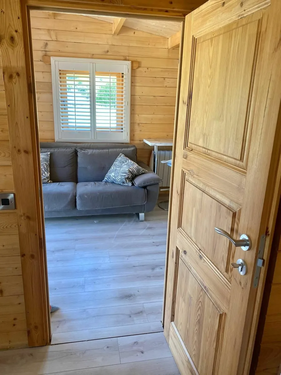 Log Cabin for Rent - Image 3