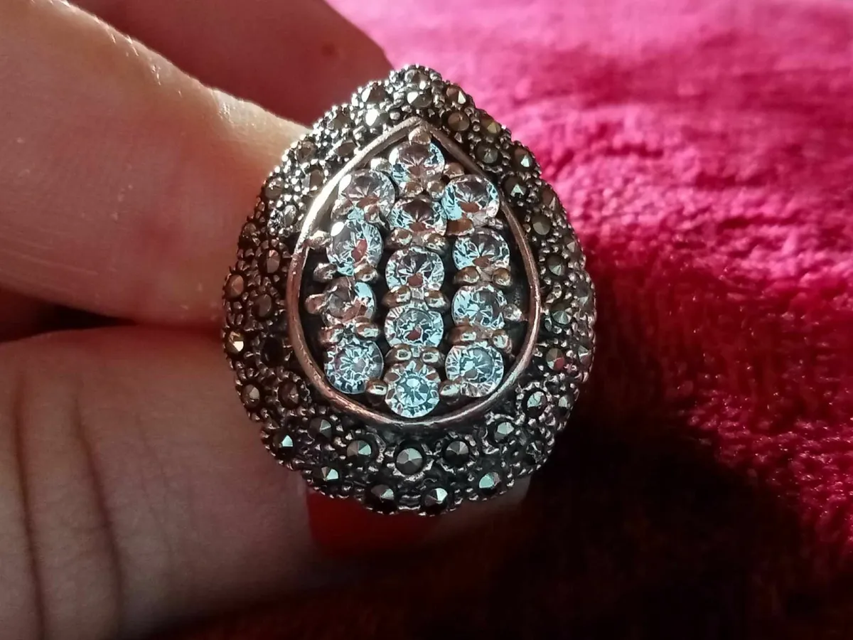 Stunning rings and pendant - Image 2