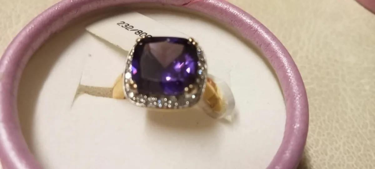 Stunning rings and pendant - Image 3