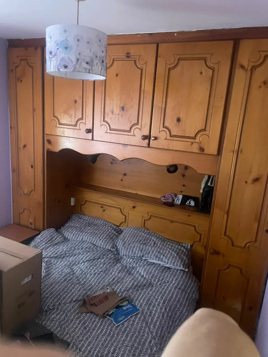 Built in wardrobe/ unit - Image 1